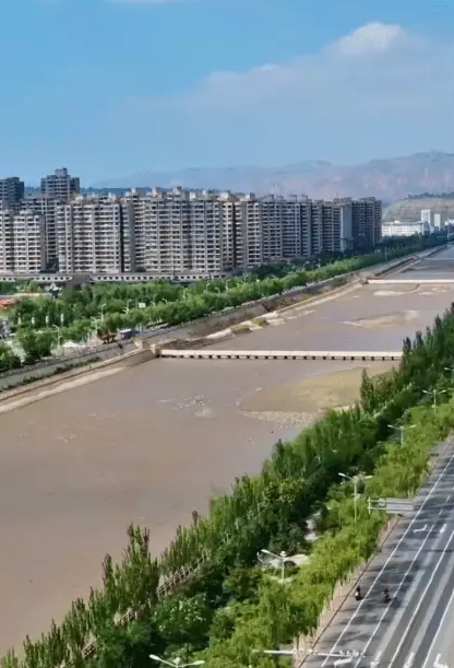 临夏市常住人口数(万人)